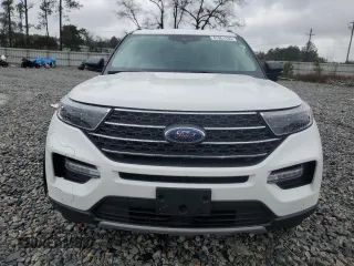 2024 Ford Explorer XLT with VIN 1FMSK7DH0RGA83277, listed as a Copart auction lot 47961435 with 7,448 mi miles and Salvage Title. Bid and sale history available at carsss.com. Image 5.