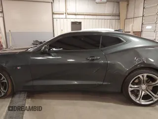 2018 Chevrolet Camaro 2SS with VIN 1G1FH1R76J0190616, listed as a IAAI auction lot 41595815 with 33,084 mi miles and . Bid and sale history available at DreamBid. Image 14.