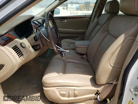 2006 Cadillac DTS 1SB z VIN 1G6KD57Y86U126164, wystawiony jako Copart lot #52686965 z przebiegiem 153 426 mil mil oraz Szkoda całkowita • Salvage title. Historia ofert i sprzedaży dostępna na DreamBid. Obrazek 7.
