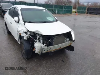 2018 Nissan Versa SV with VIN 3N1CN7AP0JL877856, listed as a IAAI auction lot 41056511 with 92,454 mi miles. Bid and sale history available at carsss.com. Image 6.