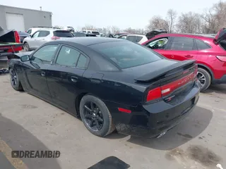 2012 Dodge Charger SE with VIN 2C3CDXBGXCH281426, listed as a IAAI auction lot 41848739 with 174,091 mi miles and . Bid and sale history available at DreamBid. Image 3.
