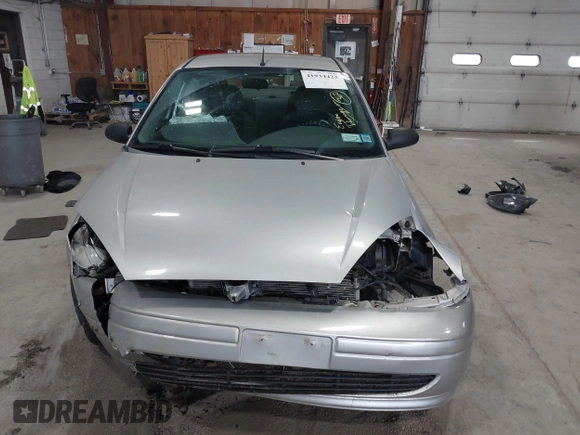 2004 Ford Focus SE with VIN 1FAFP34Z54W177376, listed as a IAAI auction lot 41934423 with 61,040 mi miles and . Bid and sale history available at carsss.com. Image 12.