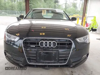 2013 Audi A5 Premium Plus z VIN WAULFAFR1DA004529, wystawiony jako IAAI lot #42345041 z przebiegiem 96 393 mil mil oraz . Historia ofert i sprzedaży dostępna na DreamBid. Obrazek 12.