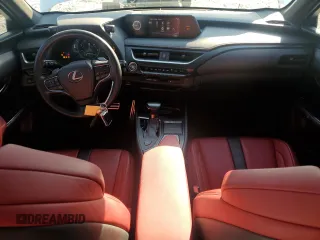 2019 Lexus UX 200 с VIN JTHY3JBH5K2000682, выставлен на аукционе Copart как лот 60909835 с пробегом 53 370 миль миль и Списание • Salvage title. История ставок и продаж доступна на DreamBid. Изображение 8.