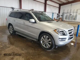 2013 Mercedes-Benz GL 450 z VIN 4JGDF7CE4DA115020, wystawiony jako Copart lot #54309625 z przebiegiem 166 123 mil mil oraz Szkoda całkowita • Salvage title. Historia ofert i sprzedaży dostępna na DreamBid. Obrazek 4.