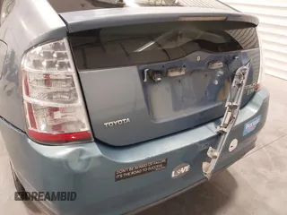 2008 Toyota Prius with VIN JTDKB20U587723685, listed as a IAAI auction lot 41828995 with 193,613 mi miles. Bid and sale history available at carsss.com. Image 6.