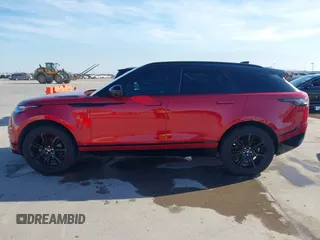 2018 Land Rover Range Rover Velar R-Dynamic SE z VIN SALYL2RN2JA764361, wystawiony jako IAAI lot #41278354 z przebiegiem 82 408 mil mil oraz . Historia ofert i sprzedaży dostępna na DreamBid. Obrazek 14.