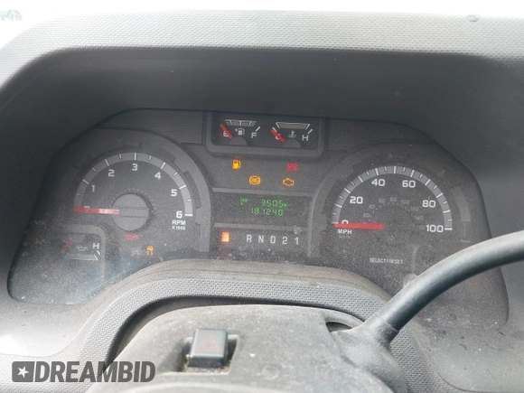 2009 Ford Econoline Passenger XL with VIN 1FBSS31L79DA65158, listed as a IAAI auction lot 41953876 with 181,240 mi miles. Bid and sale history available at carsss.com. Image 7.