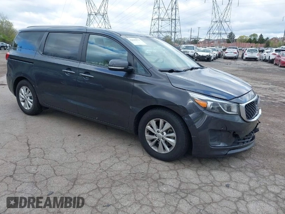 2017 Kia Sedona LX with VIN KNDMB5C14H6239766, listed as a IAAI auction lot 42049371 with 105,101 mi miles. Bid and sale history available at carsss.com. Image 1.