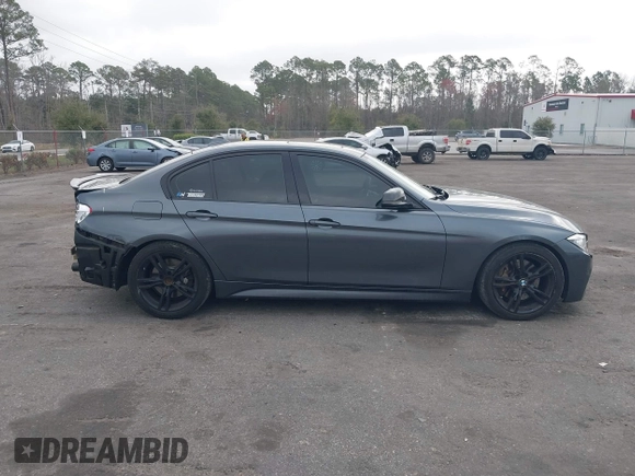 2014 BMW 3 Series 335i with VIN WBA3A9C56EF479564, listed as a IAAI auction lot 41578397 with 136,637 mi miles. Bid and sale history available at carsss.com. Image 13.