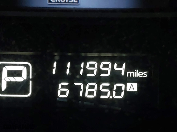 2015 Nissan Altima 2.5 with VIN 1N4AL3AP0FN372447, listed as a IAAI auction lot 41896043 with 111,994 mi miles. Bid and sale history available at carsss.com. Image 13.