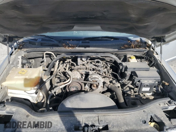 2010 Jeep Commander Sport with VIN 1J4RH4GK0AC139599, listed as a Copart auction lot 54235695 with 241,414 mi miles and Clean Title. Bid and sale history available at DreamBid. Image 12.