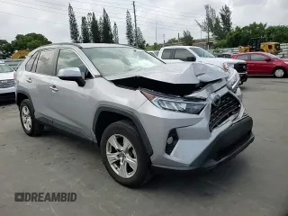 2021 Toyota RAV4 XLE with VIN 2T3W1RFVXMW161939, listed as a Copart auction lot 62233415 with 34,291 mi miles and Salvage title. Bid and sale history available at DreamBid. Image 14.