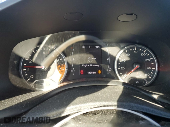 2018 Jeep Renegade Sport with VIN ZACCJBAB5JPH67893, listed as a Copart auction lot 42351905 with 44,358 mi miles and Salvage Title. Bid and sale history available at DreamBid. Image 9.
