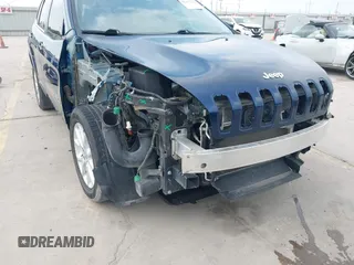 2018 Jeep Cherokee Latitude Plus with VIN 1C4PJLLX4JD557204, listed as a IAAI auction lot 42277974 with 122,096 mi miles and . Bid and sale history available at DreamBid. Image 6.