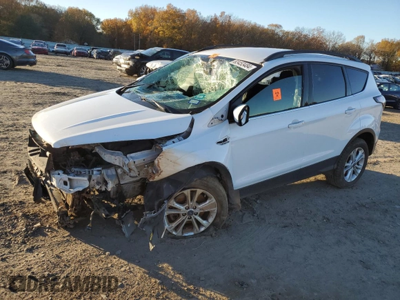2018 Ford Escape SE z VIN 1FMCU9GD3JUB16376, wystawiony jako Copart lot #83453484 z przebiegiem 163 251 mil mil oraz Szkody całkowita. Historia ofert i sprzedaży dostępna na DreamBid. Obrazek 1.