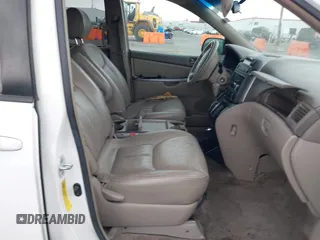 2006 Toyota Sienna CE with VIN 5TDZA23C46S435650, listed as a IAAI auction lot 42053912 with 150,439 mi miles. Bid and sale history available at carsss.com. Image 5.