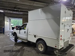 2015 Ford F-250 XL z VIN 1FDBF2B69FED21577, wystawiony jako IAAI lot #42501116 z przebiegiem 478 051 mil mil oraz . Historia ofert i sprzedaży dostępna na DreamBid. Obrazek 30.