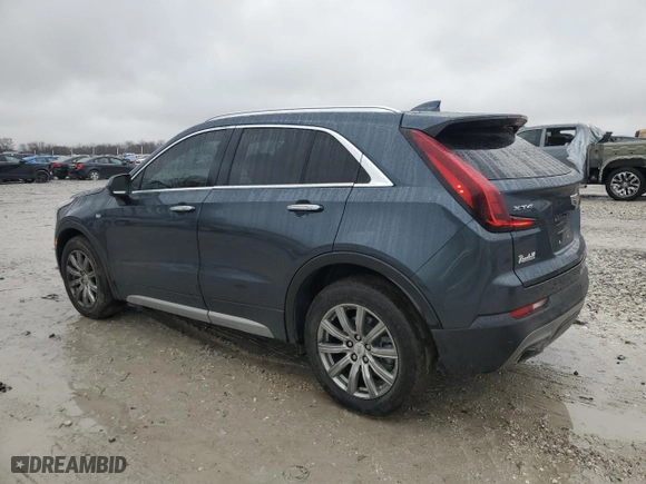 2020 Cadillac XT4 FWD Premium Luxury with VIN 1GYFZCR48LF043018, listed as a Copart auction lot 45097125 with 84,567 mi miles and Salvage Title. Bid and sale history available at carsss.com. Image 2.
