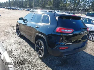 2018 Jeep Cherokee Latitude with VIN 1C4PJLCX9JD612018, listed as a IAAI auction lot 41526139 with 68,748 mi miles and . Bid and sale history available at DreamBid. Image 3.