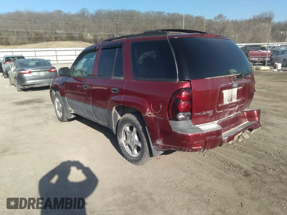 2007 Chevrolet TrailBlazer LS with VIN 1GNDT13S572213687, listed as a IAAI auction lot 41786280 with 230,213 mi miles and . Bid and sale history available at DreamBid. Image 3.