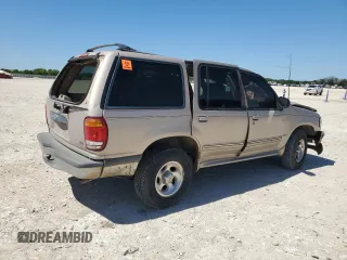 1998 Ford Explorer XL with VIN 1FMZU32E4WZB38453, listed as a Copart auction lot 54140715 with 201,446 mi miles and Non repairable. Bid and sale history available at DreamBid. Image 3.