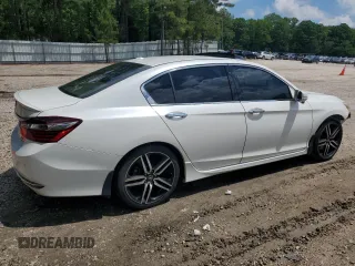 2017 Honda Accord Touring with VIN 1HGCR3F93HA025265, listed as a Copart auction lot 56406375 with 156,273 mi miles and Salvage title. Bid and sale history available at DreamBid. Image 3.