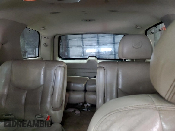 2005 Cadillac Escalade z VIN 1GYEK63N85R144130, wystawiony jako Copart lot #53692705 z przebiegiem 241 039 mil mil oraz Szkoda całkowita • Salvage title. Historia ofert i sprzedaży dostępna na DreamBid. Obrazek 10.
