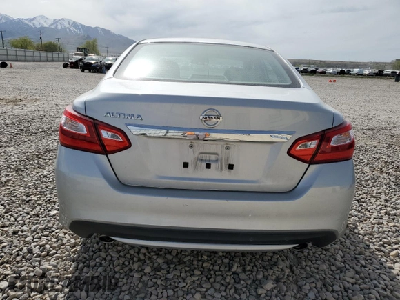 2016 Nissan Altima S with VIN 1N4AL3AP6GN306695, listed as a Copart auction lot 54538315 with 71,530 mi miles and Salvage Title. Bid and sale history available at DreamBid. Image 6.