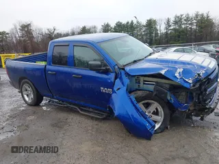 2018 Ram 1500 Express z VIN 1C6RR7FG2JS204564, wystawiony jako IAAI lot #41948064 z przebiegiem 54 340 mil mil oraz . Historia ofert i sprzedaży dostępna na DreamBid. Obrazek 13.