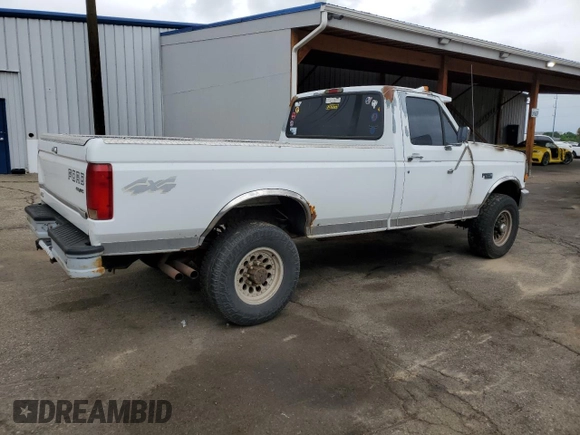 1997 Ford F-250 z VIN 3FTHF26H1VMA08574, wystawiony jako Copart lot #61541455 z przebiegiem Nie podano mil oraz Szkoda całkowita • Salvage title. Historia ofert i sprzedaży dostępna na DreamBid. Obrazek 3.