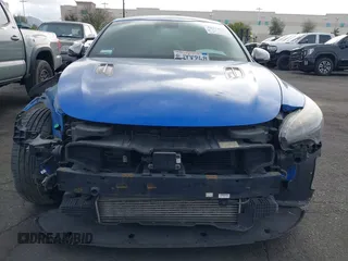 2018 Kia Stinger GT with VIN KNAE35LC5J6010230, listed as a IAAI auction lot 41924415 with 123,572 mi miles. Bid and sale history available at carsss.com. Image 13.
