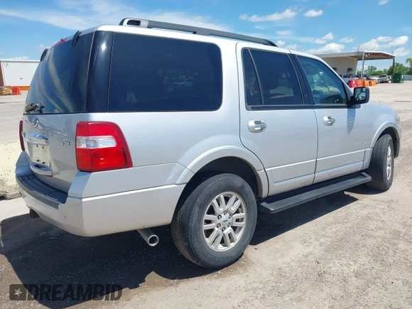 2014 Ford Expedition XLT with VIN 1FMJU1H57EEF25206, listed as a IAAI auction lot 42036120 with 169,105 mi miles and . Bid and sale history available at DreamBid. Image 4.