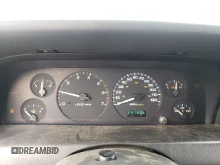 2004 Jeep Grand Cherokee Laredo z VIN 1J4GW48S14C288605, wystawiony jako Copart lot #60204815 z przebiegiem 247 816 mil mil oraz Szkoda całkowita • Salvage title. Historia ofert i sprzedaży dostępna na DreamBid. Obrazek 9.