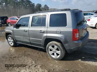 2013 Jeep Patriot Latitude with VIN 1C4NJPFA3DD168869, listed as a Copart auction lot 43795155 with 216,946 mi miles and Clean Title. Bid and sale history available at carsss.com. Image 2.