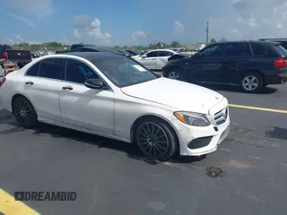 2015 Mercedes-Benz C 400 with VIN 55SWF6GBXFU015973, listed as a IAAI auction lot 42463595 with 153,269 mi miles and . Bid and sale history available at DreamBid. Image 1.