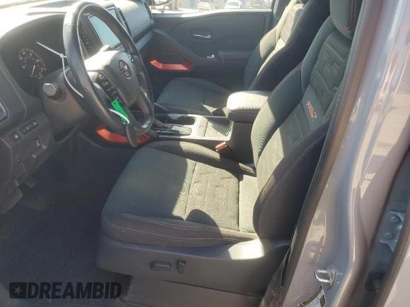 2022 Nissan Frontier Pro-X с VIN 1N6ED1EJ5NN679157, выставлен на аукционе Copart как лот 51935295 с пробегом 38 648 миль миль и Списание • Salvage title. История ставок и продаж доступна на DreamBid. Изображение 7.