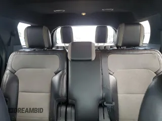 2017 Ford Explorer XLT z VIN 1FM5K8D85HGA93482, wystawiony jako Copart lot #61413425 z przebiegiem 149 014 mil mil oraz Szkoda całkowita • Salvage title. Historia ofert i sprzedaży dostępna na DreamBid. Obrazek 10.