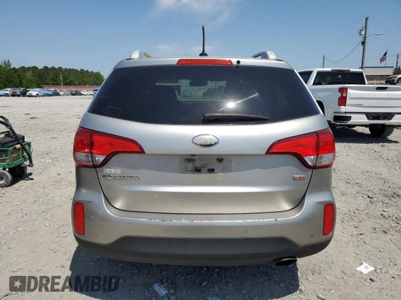 2014 Kia Sorento LX with VIN 5XYKTCA61EG438449, listed as a Copart auction lot 53690115 with 167,497 mi miles and Clean Title. Bid and sale history available at carsss.com. Image 6.