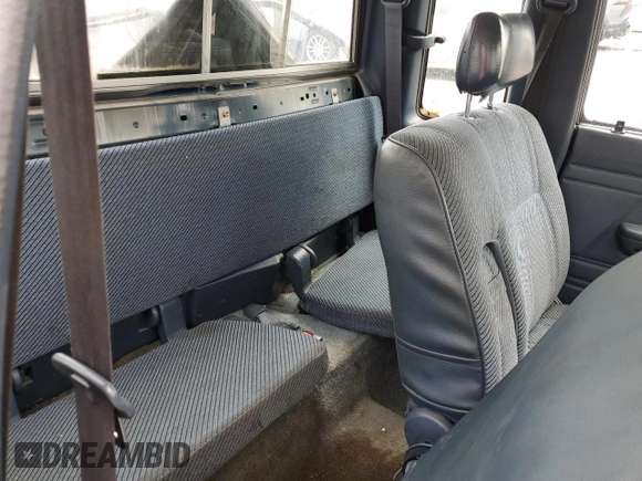 1994 Toyota Pickup DX with VIN JT4RN93P7R5098658, listed as a Copart auction lot 70644624 with 137,379 mi miles and Salvage title. Bid and sale history available at DreamBid. Image 10.
