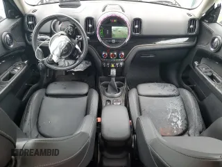 2019 MINI Countryman Cooper S E with VIN WMZYU7C58K3E56937, listed as a Copart auction lot 63523104 with 88,259 mi miles and Clean Title. Bid and sale history available at carsss.com. Image 8.