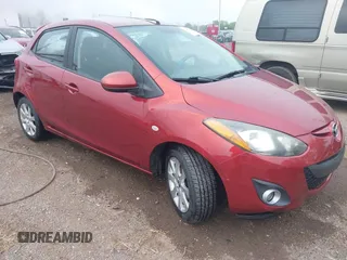 2014 Mazda 2 Touring z VIN JM1DE1LY2E0177294, wystawiony jako IAAI lot #42192006 z przebiegiem 149 668 mil mil oraz . Historia ofert i sprzedaży dostępna na DreamBid. Obrazek 1.