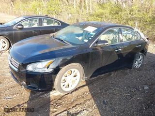 2013 Nissan Maxima 3.5 SV w/Premium Pkg with VIN 1N4AA5AP5DC822071, listed as a IAAI auction lot 42001459 with 80,174 mi miles. Bid and sale history available at carsss.com. Image 2.