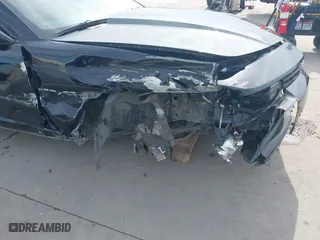 2015 Chevrolet Camaro LT with VIN 2G1FD3D39F9186469, listed as a IAAI auction lot 41661245 with 93,705 mi miles. Bid and sale history available at carsss.com. Image 6.