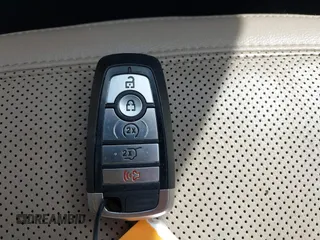 2023 Ford Expedition Limited z VIN 1FMJU2A86PEA53268, wystawiony jako IAAI lot #42555489 z przebiegiem 41 260 mil mil oraz . Historia ofert i sprzedaży dostępna na DreamBid. Obrazek 11.