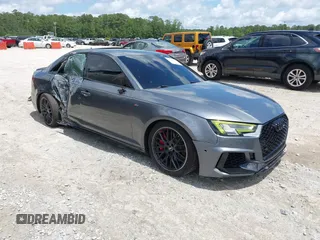 2018 Audi A4 Premium Plus z VIN WAUENAF4XJA095831, wystawiony jako IAAI lot #42192885 z przebiegiem 77 645 mil mil oraz . Historia ofert i sprzedaży dostępna na DreamBid. Obrazek 1.