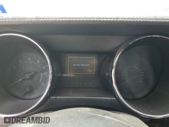 2016 Ford Mustang EcoBoost with VIN 1FA6P8TH6G5220347, listed as a Copart auction lot 55413685 with 92,288 mi miles and Clean Title. Bid and sale history available at DreamBid. Image 9.