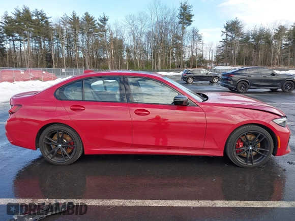 2022 BMW 3 Series M340i xDrive with VIN WBA5U9C01NFM09684, listed as a IAAI auction lot 41670169 with 38,640 mi miles and . Bid and sale history available at DreamBid. Image 13.