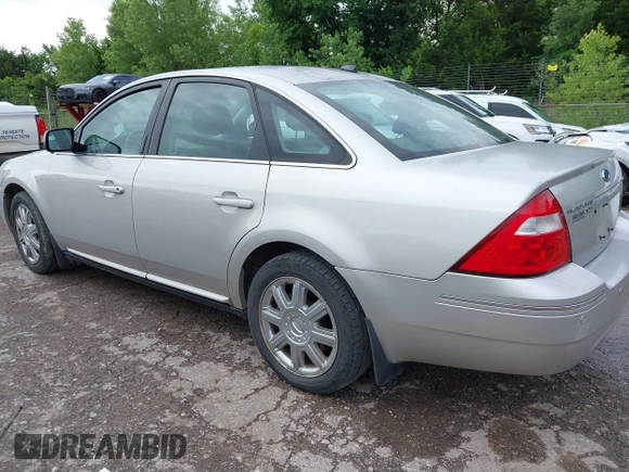 2007 Ford Five Hundred Limited с VIN 1FAHP28147G124688, выставлен на аукционе IAAI как лот 42343568 с пробегом 170 197 миль миль и . История ставок и продаж доступна на DreamBid. Изображение 3.