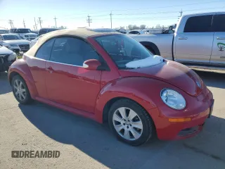 2010 Volkswagen Beetle with VIN 3VWRG3AL1AM005636, listed as a Copart auction lot 44068415 with 57,056 mi miles and Salvage Title. Bid and sale history available at DreamBid. Image 4.